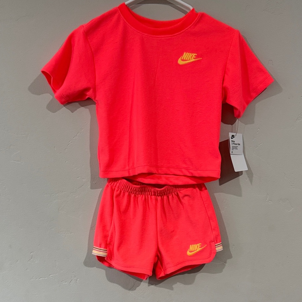 Nike Bright Pink Activewear Set